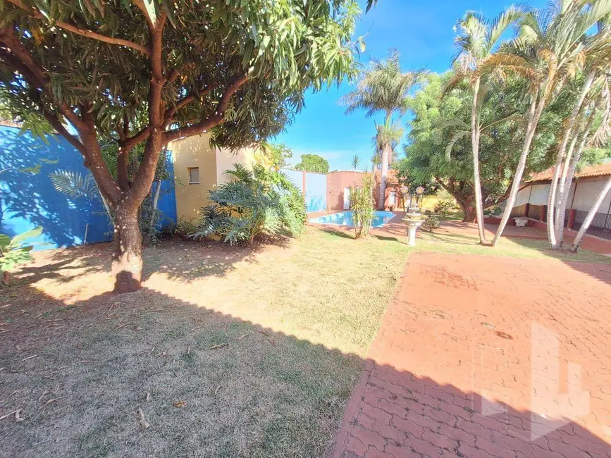 Chácara com 4 quartos à venda, 1000m2 em Jardim Padre Augusto Sani, Jau - SP - imagem 5 Foto 5 de Chácara com 4 quartos à venda, 1000m2 em Jardim Padre Augusto Sani, Jau - SP