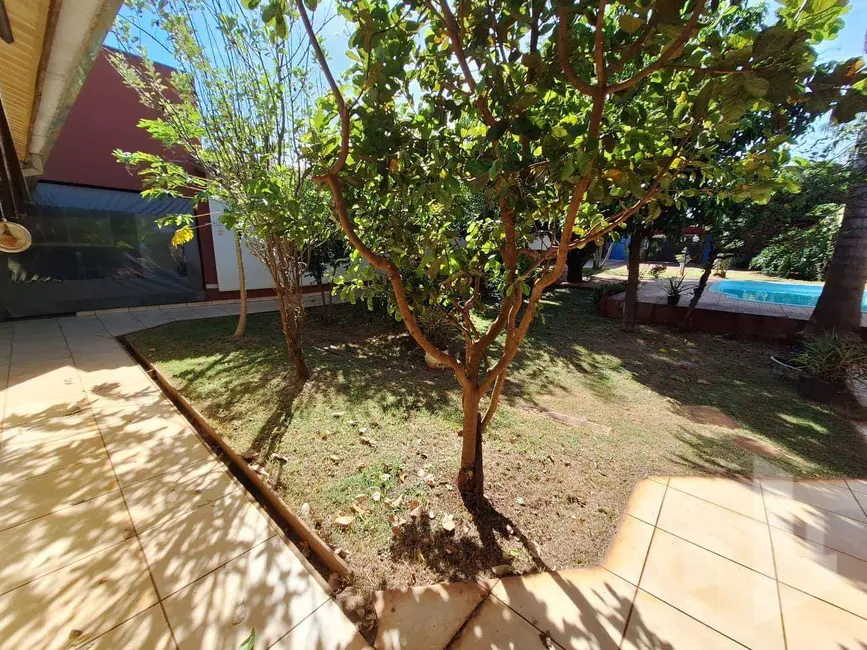 Chácara com 4 quartos à venda, 1000m2 em Jardim Padre Augusto Sani, Jau - SP - imagem 8 Foto 8 de Chácara com 4 quartos à venda, 1000m2 em Jardim Padre Augusto Sani, Jau - SP