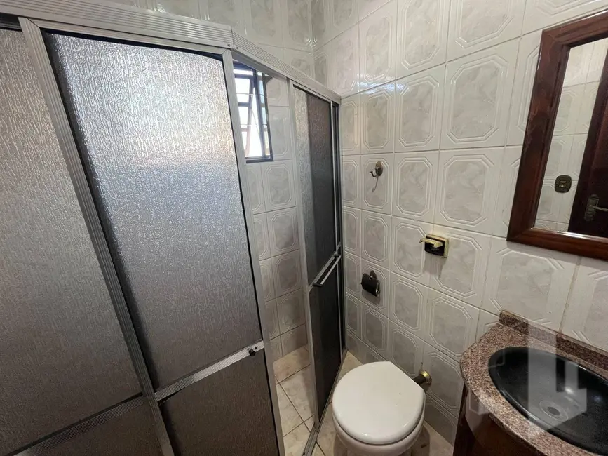 Foto 9 de Casa com 2 quartos para alugar, 150m2 em Jardim Campos Prado, Jau - SP