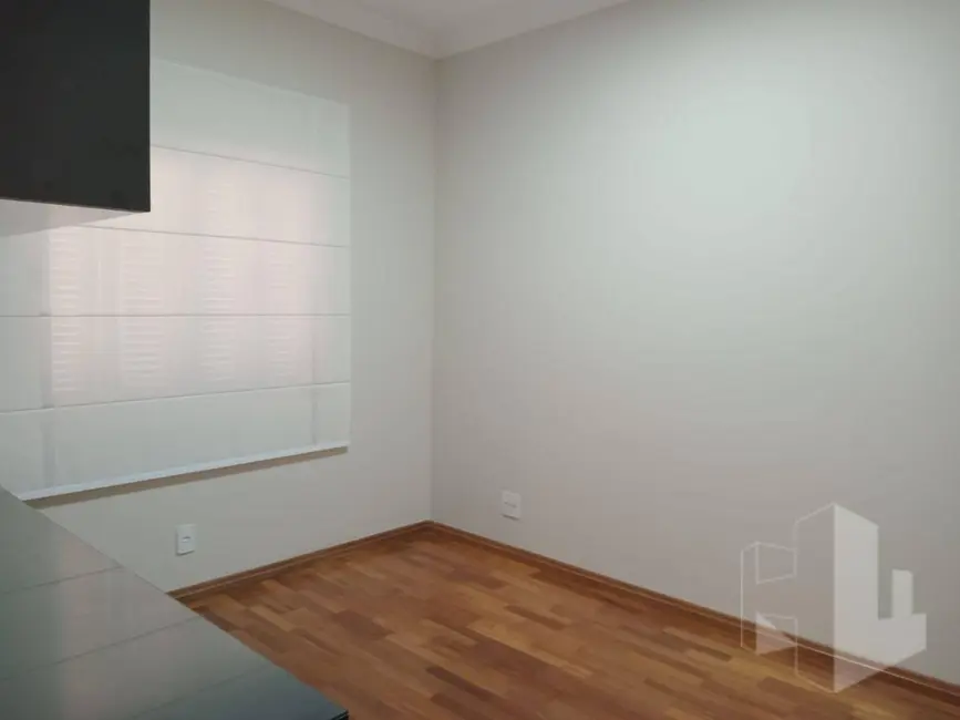 Casa com 3 quartos à venda, 253m2 em Jardim Alvorada, Jau - SP - imagem 7 Foto 7 de Casa com 3 quartos à venda, 253m2 em Jardim Alvorada, Jau - SP