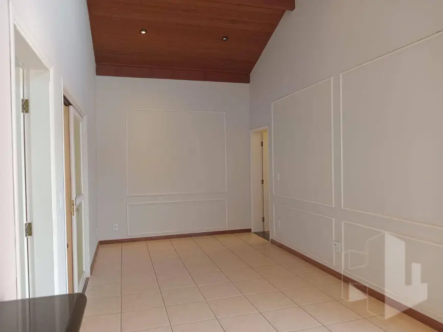 Casa com 3 quartos à venda, 253m2 em Jardim Alvorada, Jau - SP - imagem 2 Foto 2 de Casa com 3 quartos à venda, 253m2 em Jardim Alvorada, Jau - SP