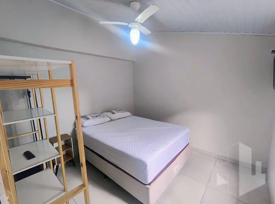Foto 8 de Kitnet com 1 quarto para alugar, 20m2 em Jardim Pedro Ometto, Jau - SP