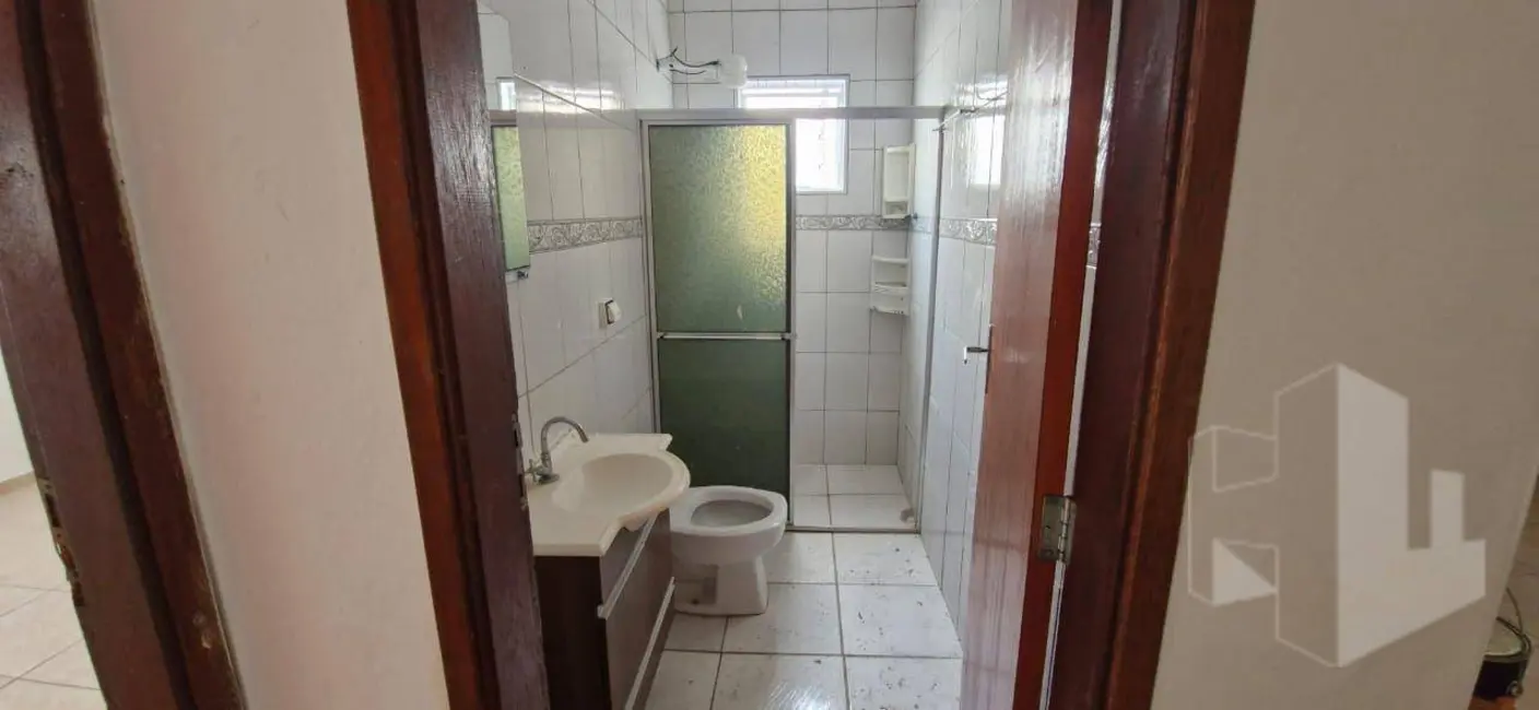 Casa com 1 quarto à venda, 140m2 em Jardim Cila de Lúcio Bauab, Jau - SP - imagem 5 Foto 5 de Casa com 1 quarto à venda, 140m2 em Jardim Cila de Lúcio Bauab, Jau - SP