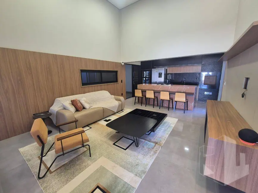 Foto 3 de Casa de Condomínio com 3 quartos à venda, 180m2 em Jardim Europa, Jau - SP