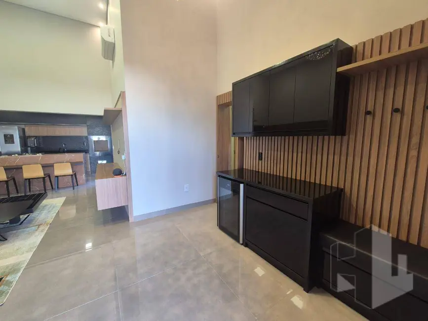 Foto 7 de Casa de Condomínio com 3 quartos à venda, 180m2 em Jardim Europa, Jau - SP