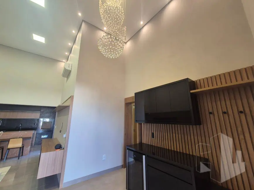 Foto 6 de Casa de Condomínio com 3 quartos à venda, 180m2 em Jardim Europa, Jau - SP