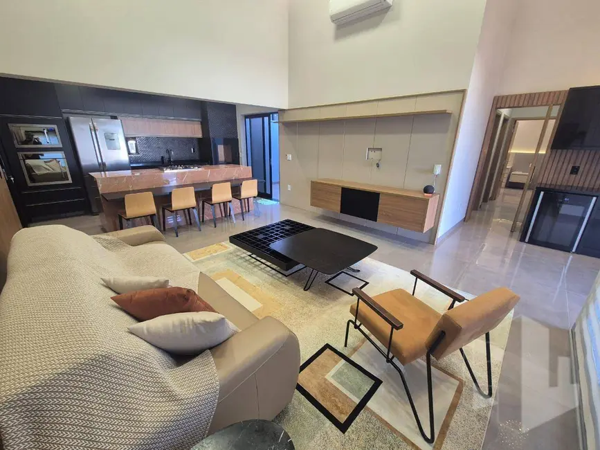 Foto 4 de Casa de Condomínio com 3 quartos à venda, 180m2 em Jardim Europa, Jau - SP