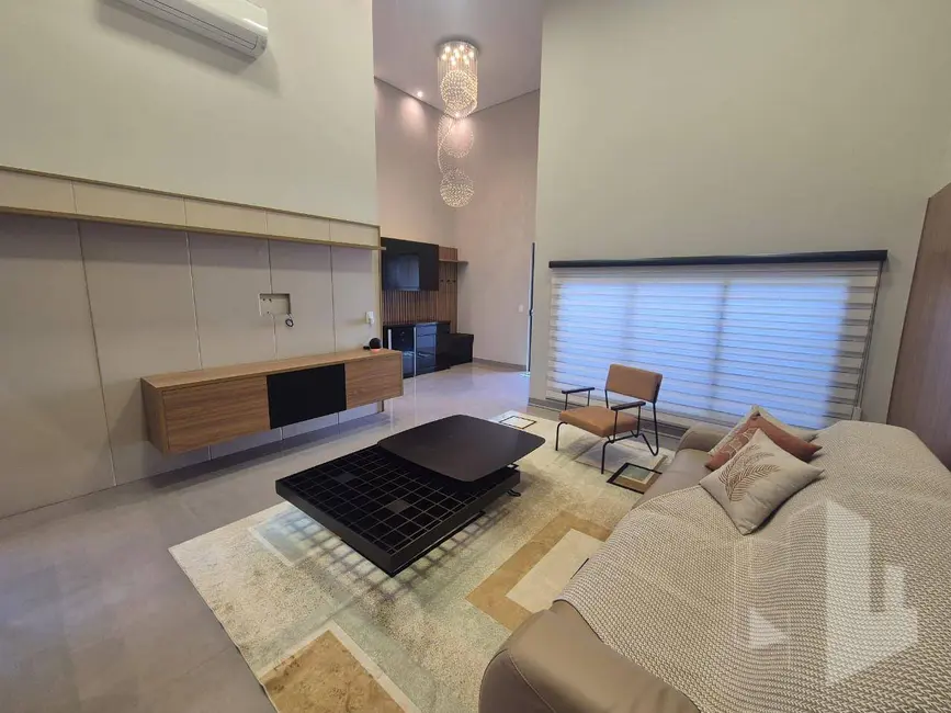 Foto 8 de Casa de Condomínio com 3 quartos à venda, 180m2 em Jardim Europa, Jau - SP