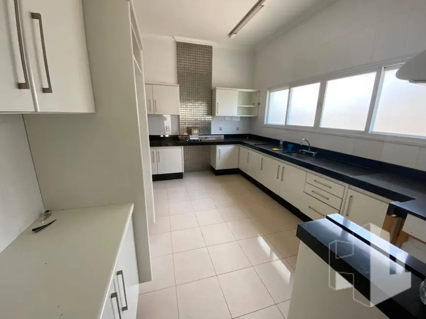 Foto 6 de Casa com 4 quartos à venda e para alugar, 1500m2 em Jau - SP