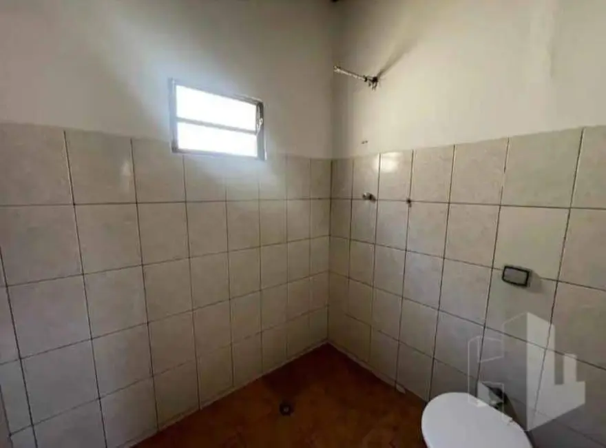 Casa com 2 quartos à venda, 142m2 em Vila Buscariolo, Jau - SP - imagem 3 Foto 3 de Casa com 2 quartos à venda, 142m2 em Vila Buscariolo, Jau - SP