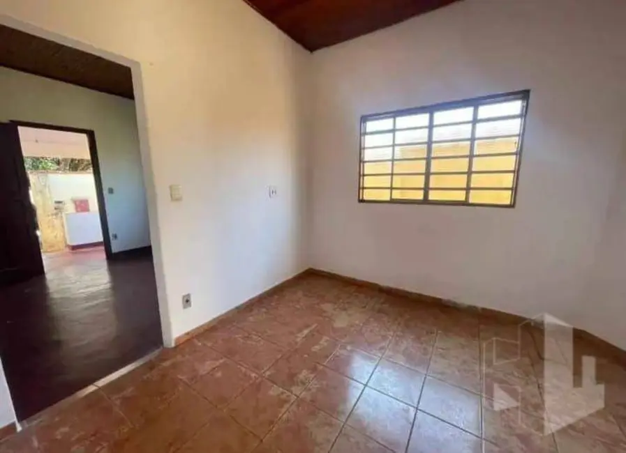 Casa com 2 quartos à venda, 142m2 em Vila Buscariolo, Jau - SP - imagem 2 Foto 2 de Casa com 2 quartos à venda, 142m2 em Vila Buscariolo, Jau - SP