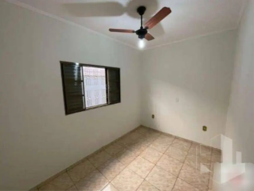 Foto 3 de Casa com 2 quartos à venda, 150m2 em Jardim Netinho Prado, Jau - SP