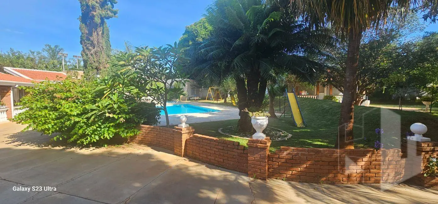Casa de Condomínio com 3 quartos à venda, 1800m2 em Chácara Itaúna, Jau - SP - imagem 3 Foto 3 de Casa de Condomínio com 3 quartos à venda, 1800m2 em Chácara Itaúna, Jau - SP