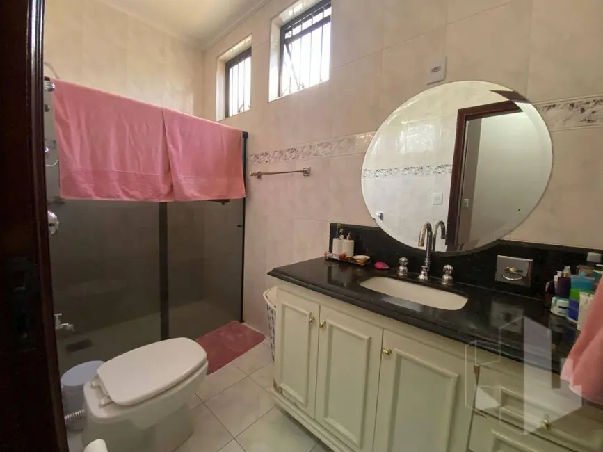Foto 8 de Casa com 3 quartos à venda, 348m2 em Jardim Maria Luiza I, Jau - SP