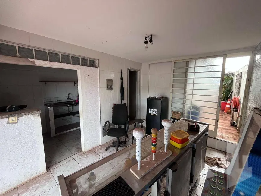 Foto 1 de Sala Comercial para alugar, 10m2 em Jardim Doutor Luciano, Jau - SP