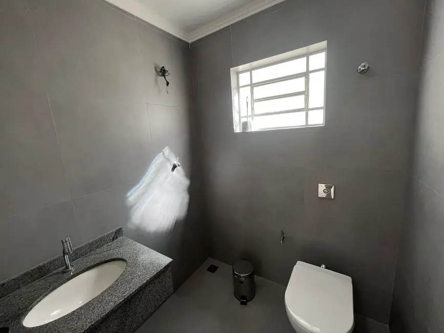 Foto 5 de Sala Comercial para alugar, 32m2 em Centro, Jau - SP
