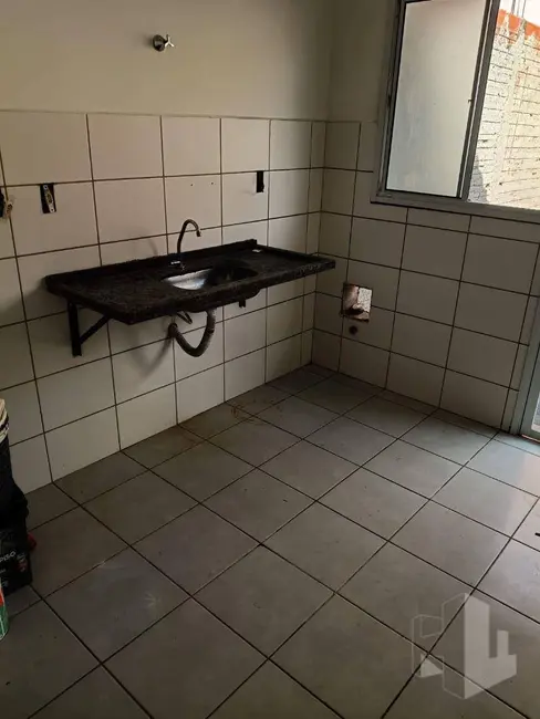 Foto 2 de Casa com 2 quartos à venda, 140m2 em Residencial Frei Galvão, Jau - SP