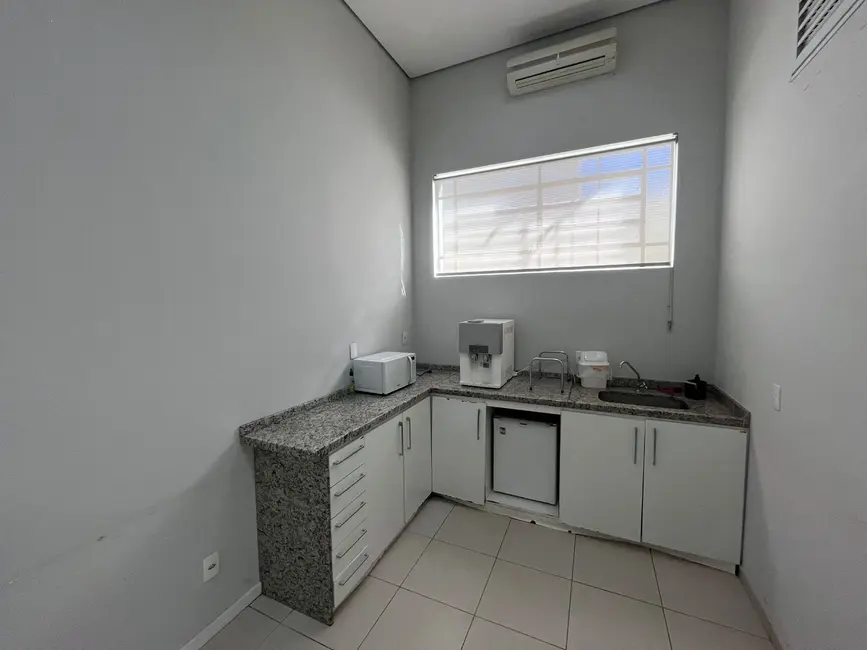 Foto 6 de Sala Comercial para alugar, 22m2 em Centro, Jau - SP
