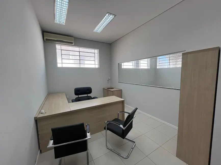 Foto 7 de Sala Comercial para alugar, 22m2 em Centro, Jau - SP