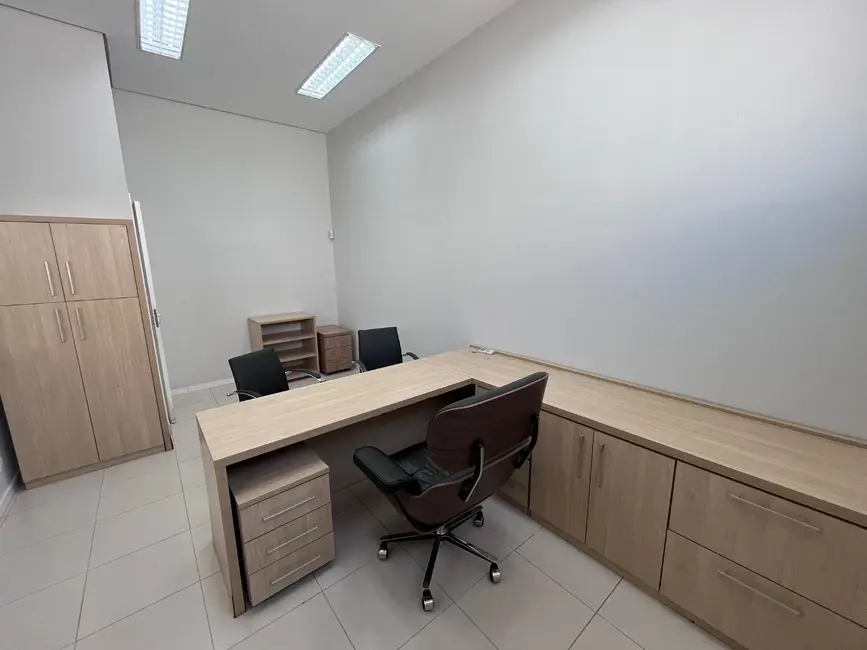 Foto 1 de Sala Comercial para alugar, 22m2 em Centro, Jau - SP