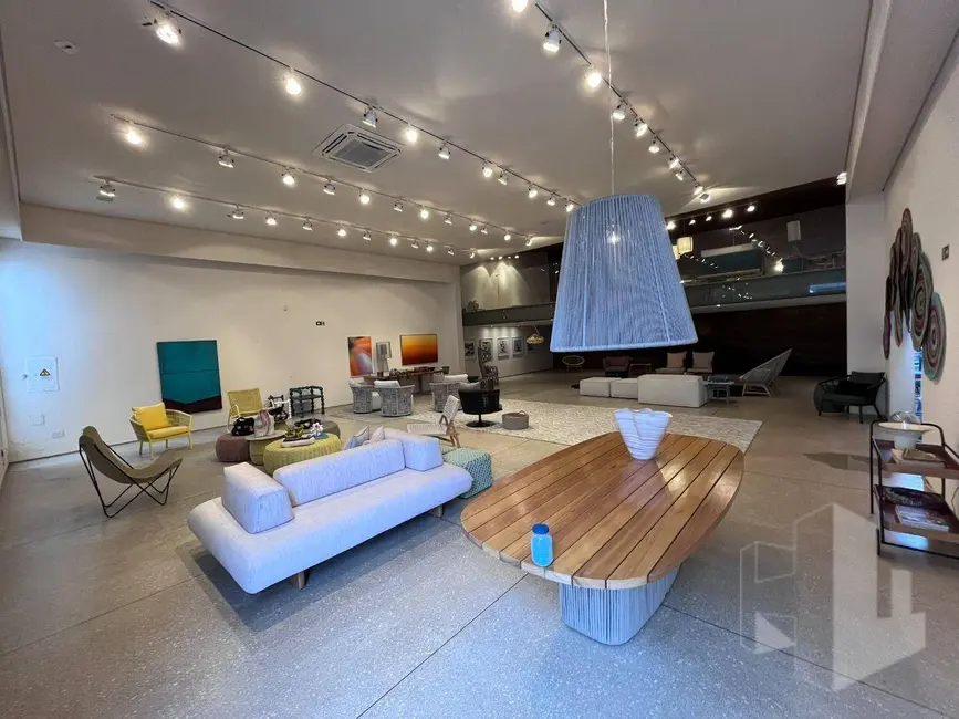Foto 2 de Sala Comercial para alugar, 500m2 em Chácara Braz Miraglia, Jau - SP