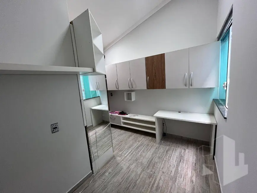 Foto 6 de Casa com 3 quartos para alugar, 150m2 em Jardim Novo Horizonte, Jau - SP