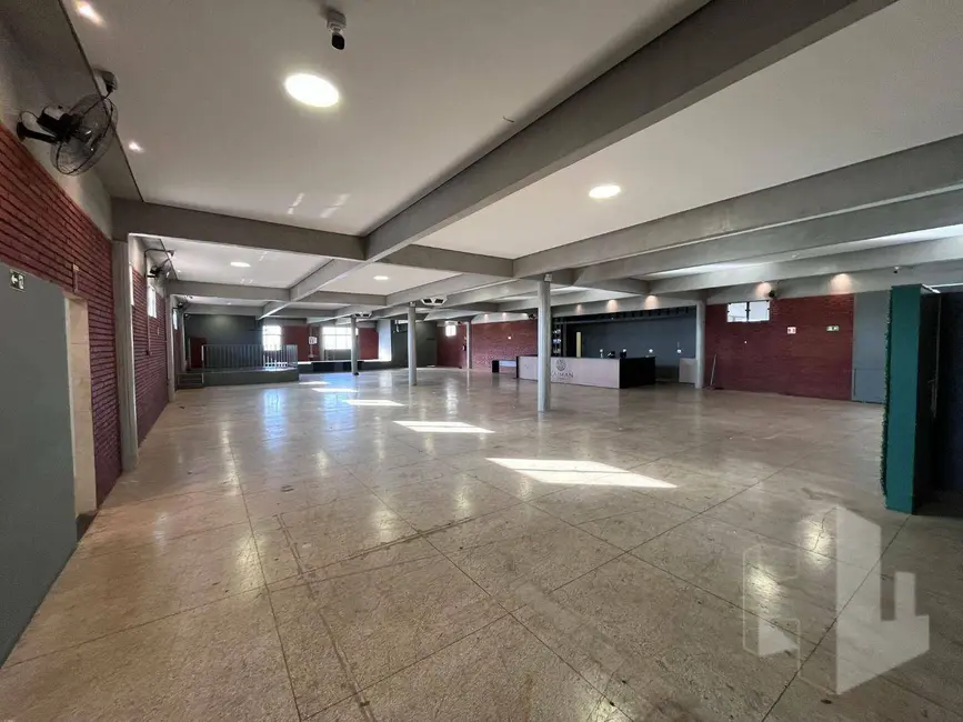 Foto 1 de Sala Comercial para alugar, 500m2 em Jardim Santa Terezinha, Jau - SP
