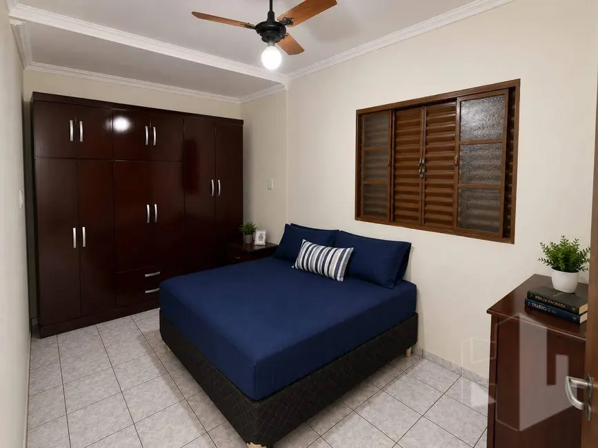 Foto 6 de Casa com 2 quartos à venda, 250m2 em Conjunto Residencial Bernardi, Jau - SP