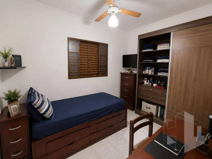Foto 5 de Casa com 2 quartos à venda, 250m2 em Conjunto Residencial Bernardi, Jau - SP