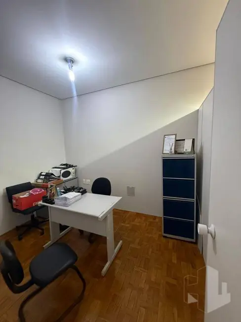 Foto 3 de Sala Comercial para alugar, 30m2 em Centro, Jau - SP