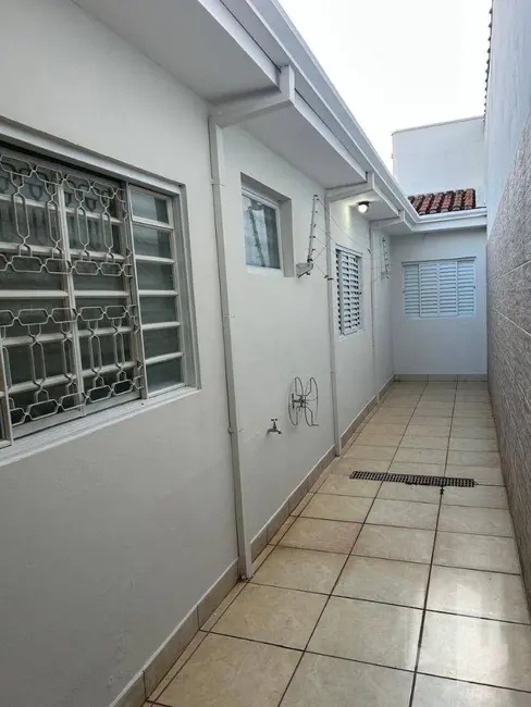 Foto 9 de Casa com 2 quartos à venda, 125m2 em Jardim Ferreira Dias, Jau - SP