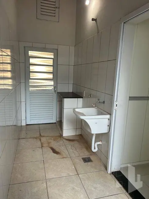 Foto 7 de Casa com 2 quartos à venda, 125m2 em Jardim Ferreira Dias, Jau - SP