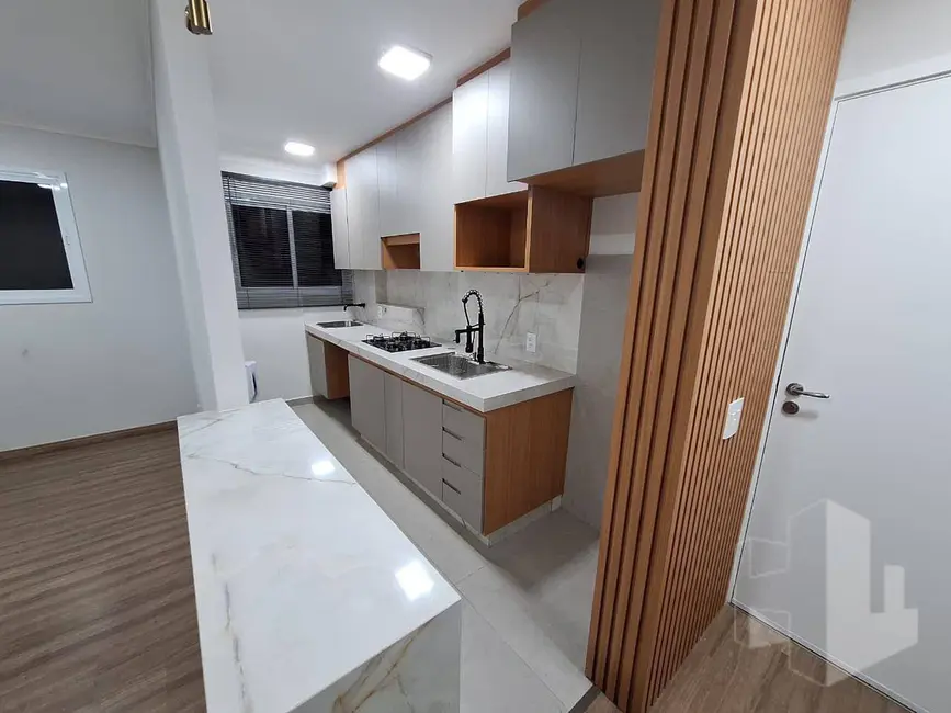 Foto 3 de Apartamento com 2 quartos à venda, 45m2 em Jardim Dona Emília, Jau - SP