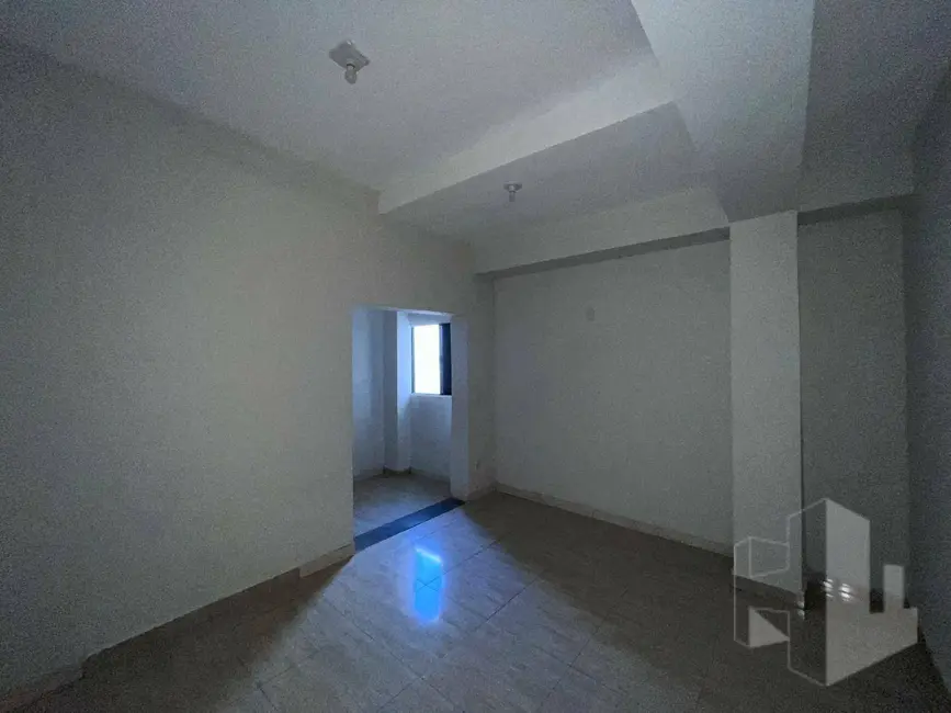 Foto 7 de Casa com 3 quartos à venda e para alugar, 25m2 em Jardim Itamarati, Jau - SP
