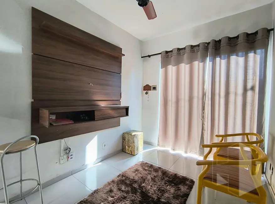 Foto 5 de Casa com 2 quartos para alugar, 250m2 em Conjunto Residencial Bernardi, Jau - SP