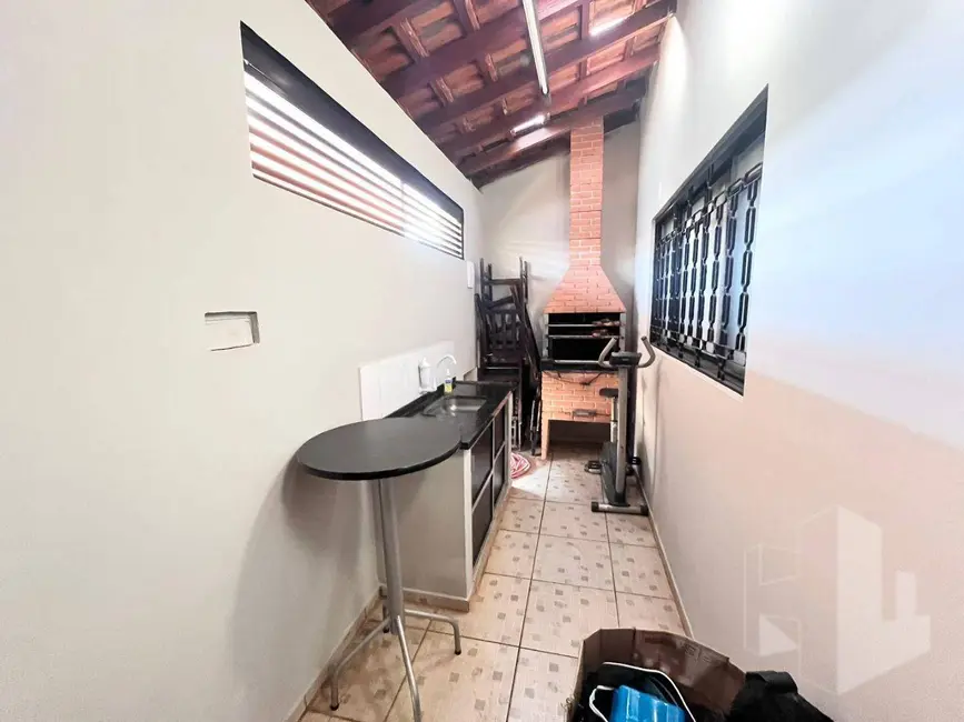 Foto 3 de Casa com 3 quartos à venda, 180m2 em Villagio Di Roma, Jau - SP