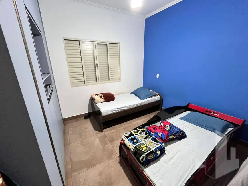 Foto 8 de Casa com 3 quartos à venda, 260m2 em Chácara Nunes, Jau - SP