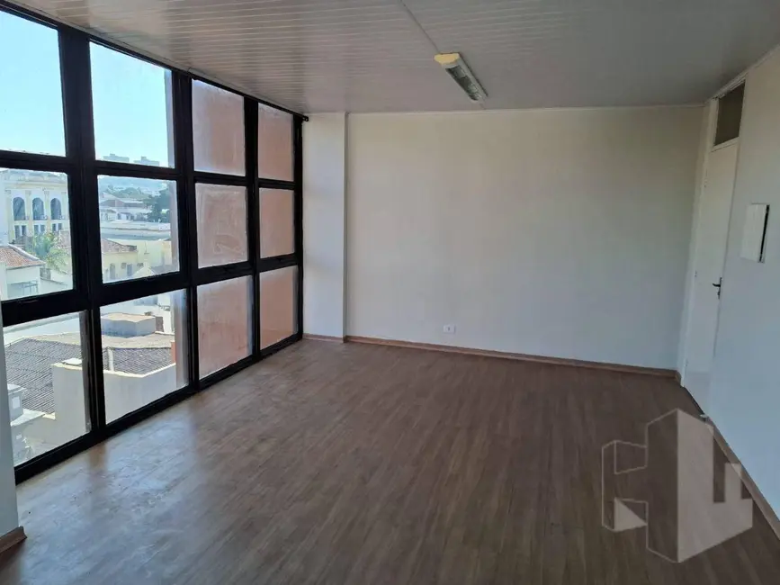 Sala Comercial à venda, 25m2 em Centro, Jau - SP - imagem 1 Foto 1 de Sala Comercial à venda, 25m2 em Centro, Jau - SP