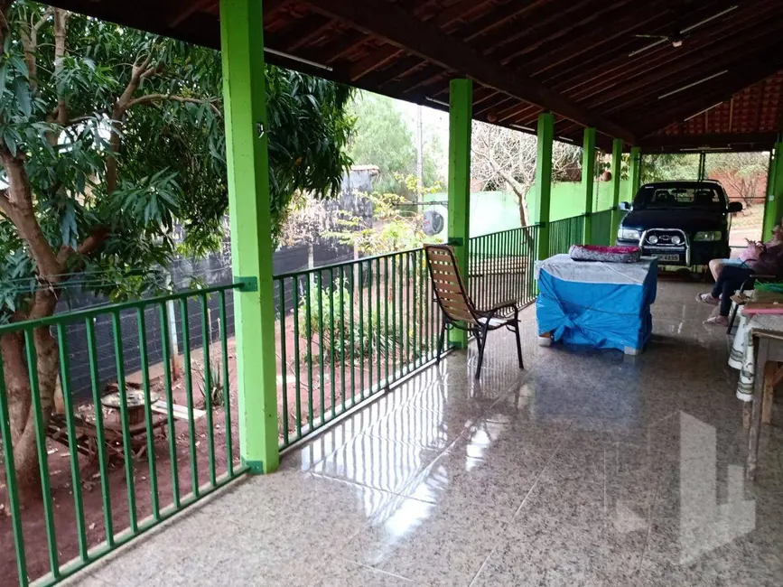 Chácara com 2 quartos à venda, 450m2 em Itapui - SP - imagem 1 Foto 1 de Chácara com 2 quartos à venda, 450m2 em Itapui - SP