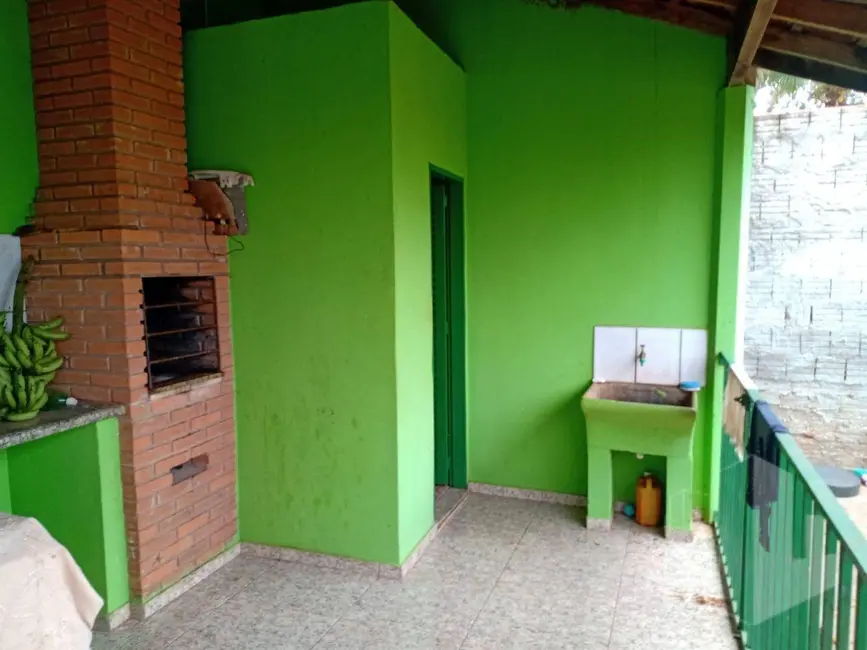 Chácara com 2 quartos à venda, 450m2 em Itapui - SP - imagem 6 Foto 6 de Chácara com 2 quartos à venda, 450m2 em Itapui - SP