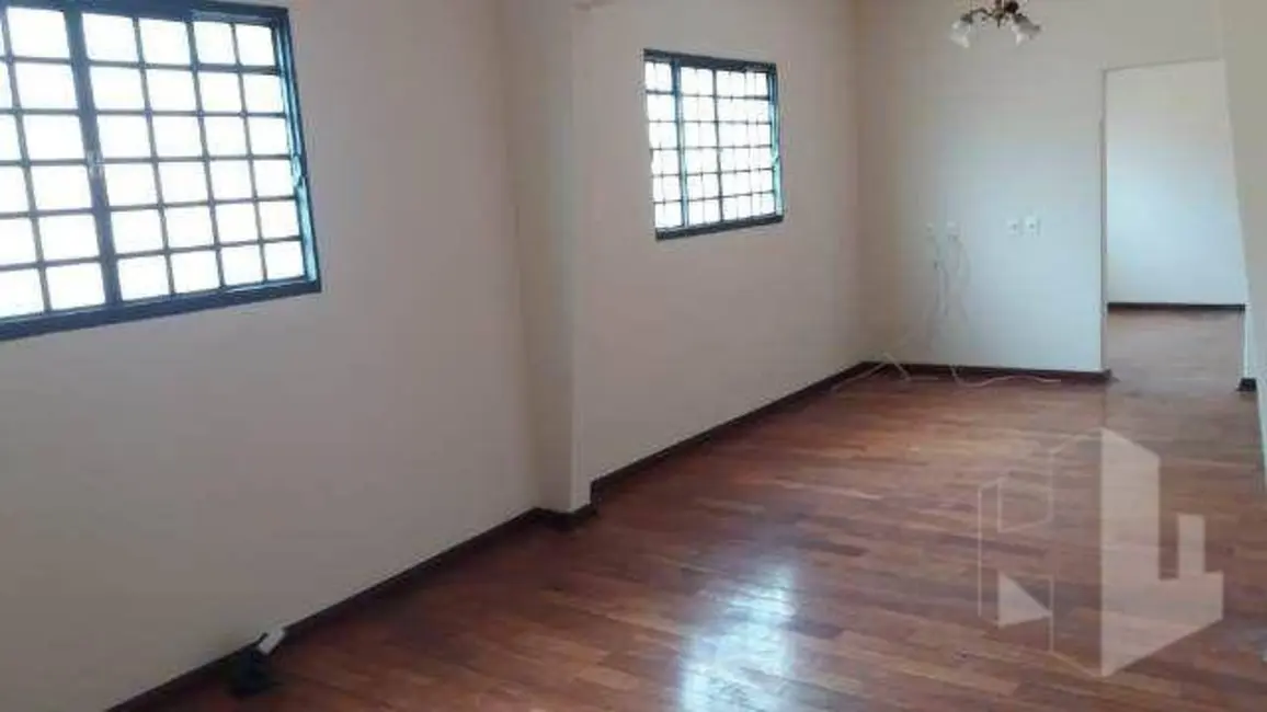 Foto 3 de Casa com 4 quartos à venda, 363m2 em Vila Nova Brasil, Jau - SP