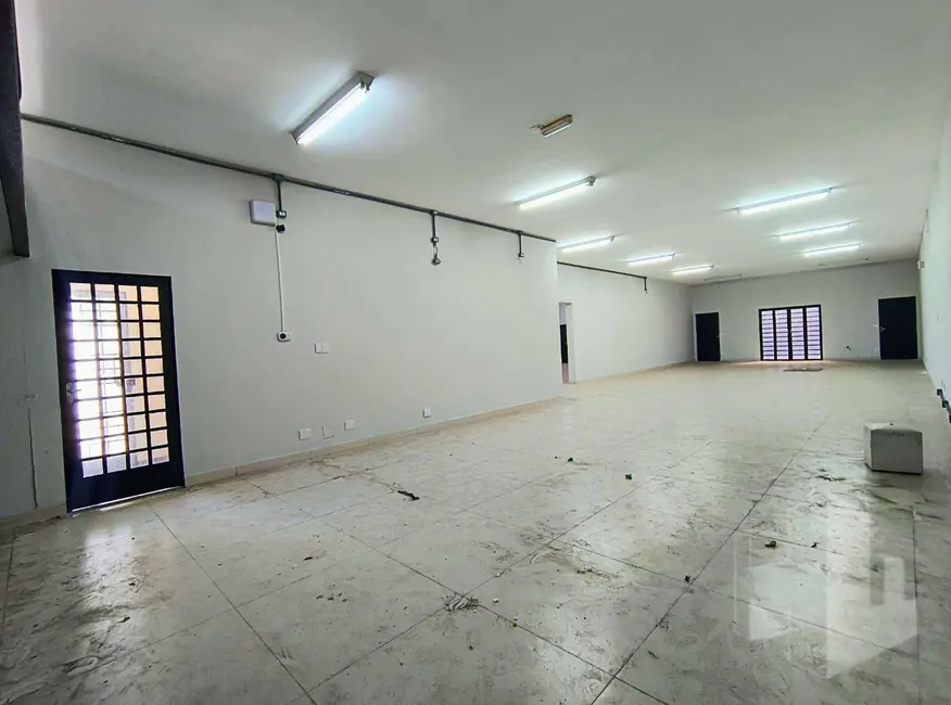 Foto 4 de Sala Comercial para alugar, 175m2 em Jardim Jorge Atalla, Jau - SP