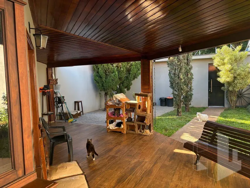Foto 3 de Casa com 3 quartos à venda, 480m2 em Vila Nova Brasil, Jau - SP