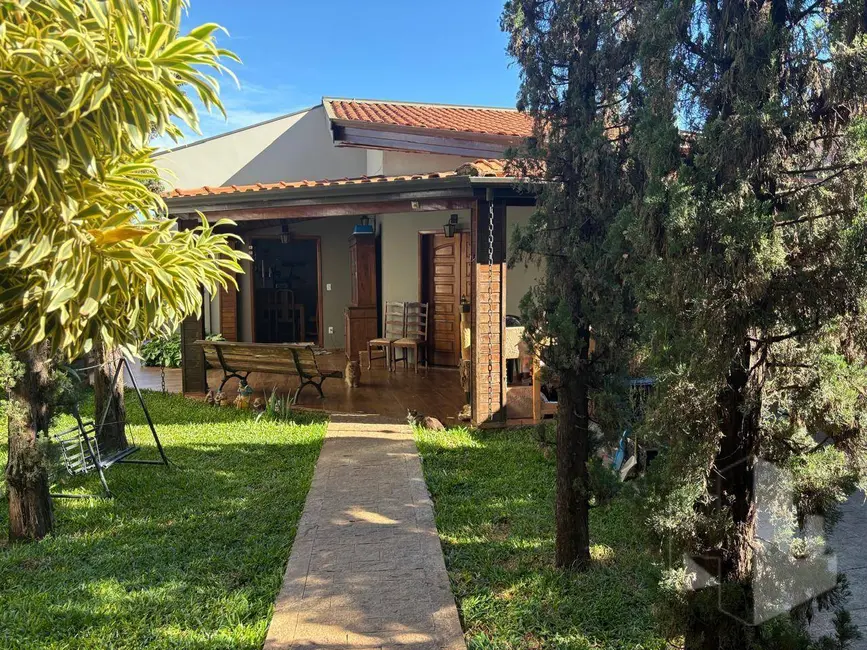 Foto 1 de Casa com 3 quartos à venda, 480m2 em Vila Nova Brasil, Jau - SP