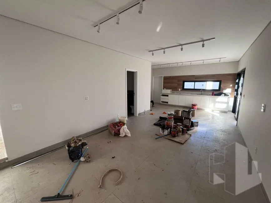 Casa de Condomínio com 2 quartos à venda, 162m2 em Jau - SP - imagem 6 Foto 6 de Casa de Condomínio com 2 quartos à venda, 162m2 em Jau - SP