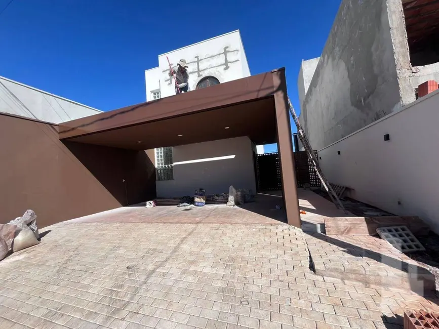Casa de Condomínio com 2 quartos à venda, 162m2 em Jau - SP - imagem 3 Foto 3 de Casa de Condomínio com 2 quartos à venda, 162m2 em Jau - SP