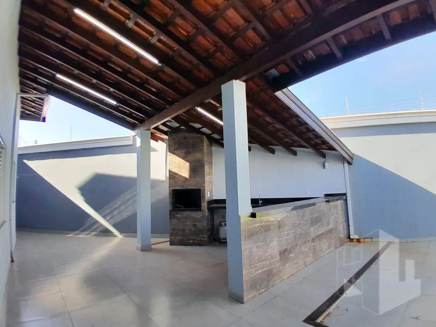 Casa com 2 quartos à venda, 225m2 em Jardim Continental, Jau - SP - imagem 9 Foto 9 de Casa com 2 quartos à venda, 225m2 em Jardim Continental, Jau - SP