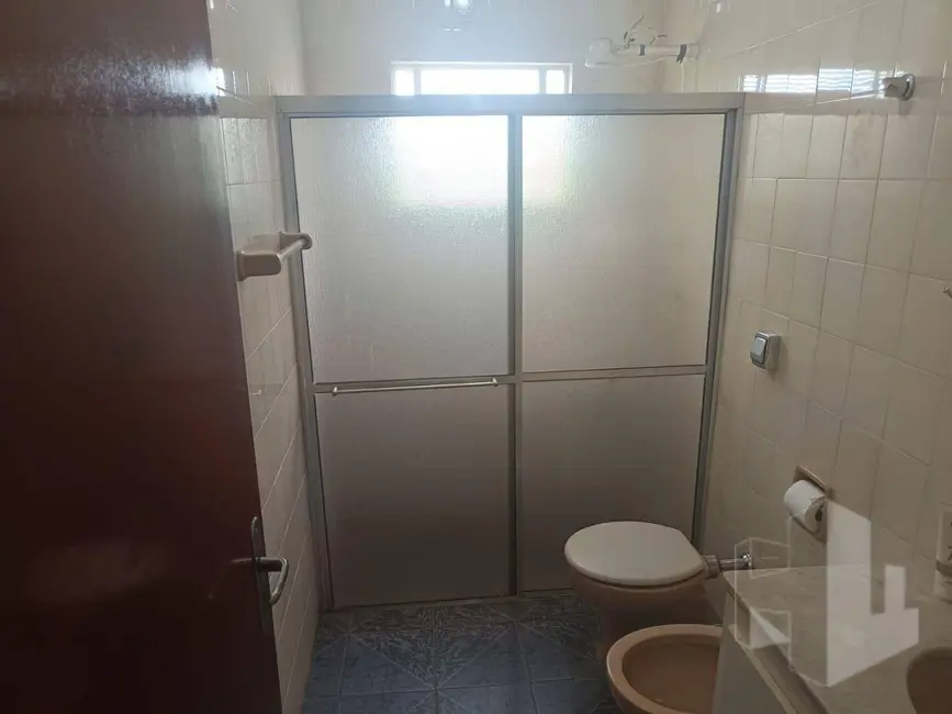Foto 6 de Chácara com 3 quartos à venda e para alugar, 1250m2 em Distrito Empresarial, Jau - SP