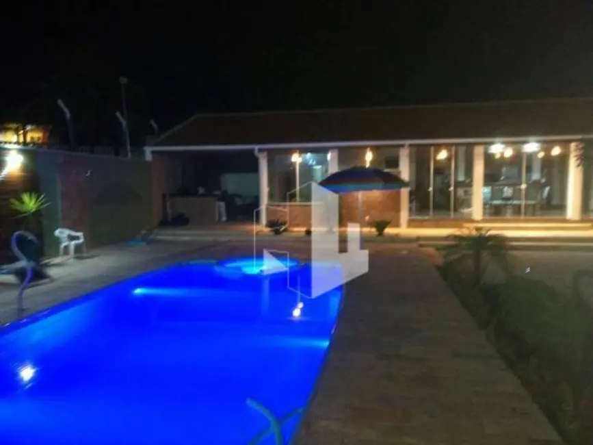 Foto 2 de Chácara com 2 quartos à venda e para alugar, 2750m2 em Jardim Regina, Jau - SP