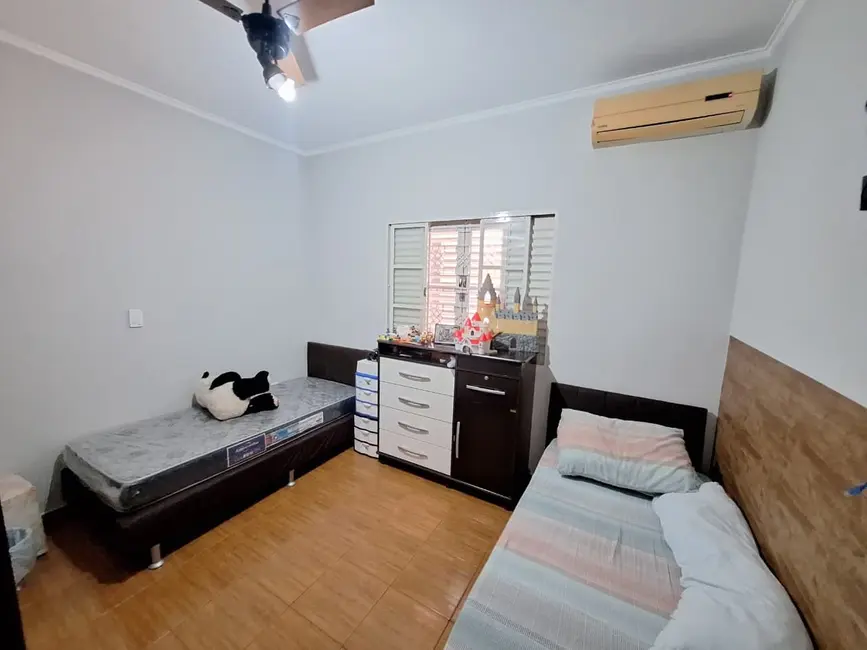 Foto 6 de Casa com 3 quartos à venda, 356m2 em Jau - SP
